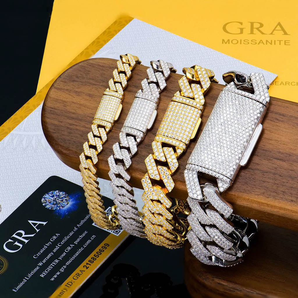 ICED OUT MOISSANITE CUBAN ARMBAND - Nobel Jewelry