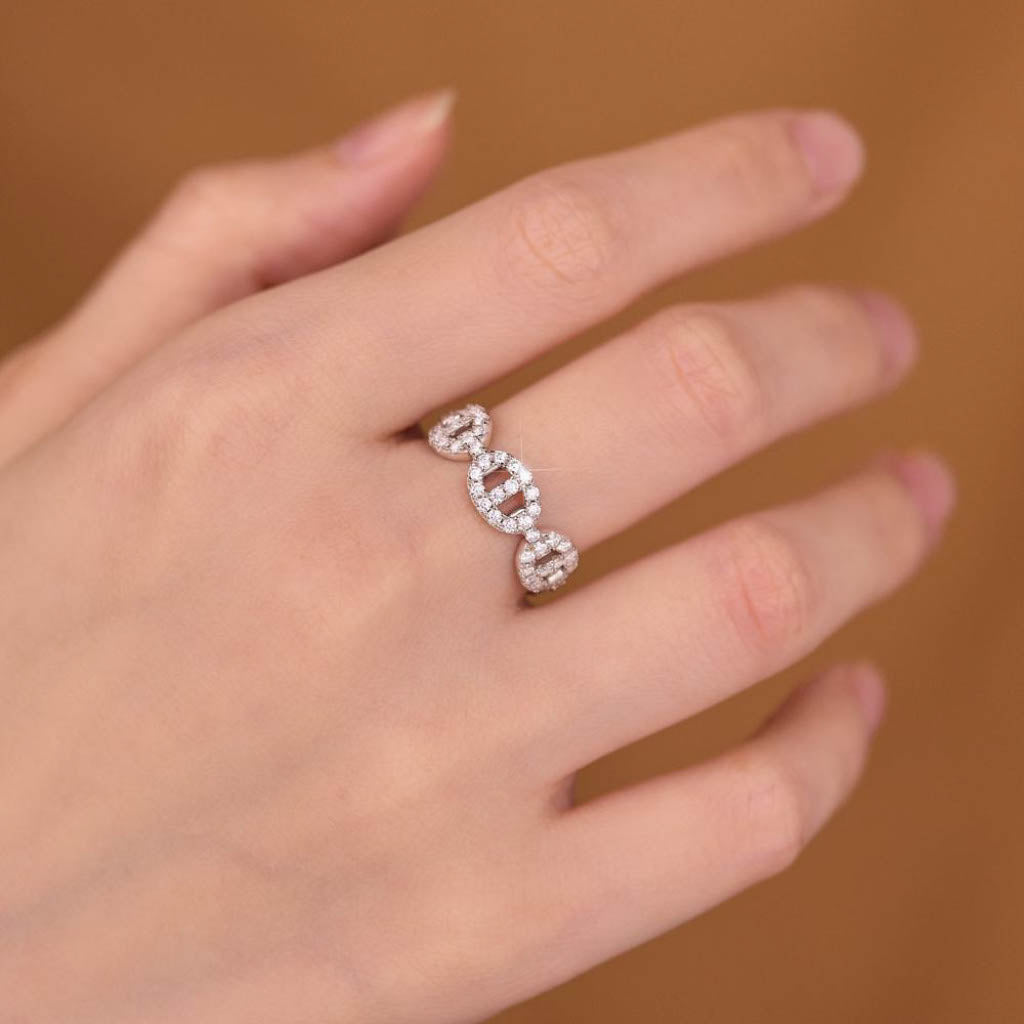 ICED OUT MOISSANITE PRESTIGE RING - Nobel Jewelry